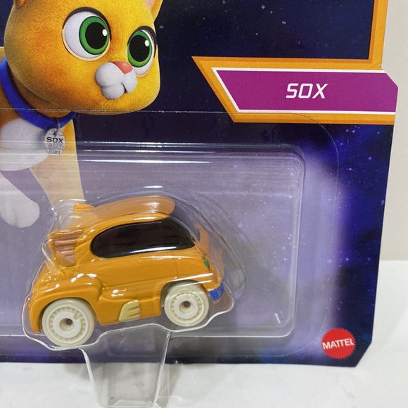 HOT WHEELS DISNEY PIXAR LIGHTYEAR COMPLETE SET - Picture 8 of 14